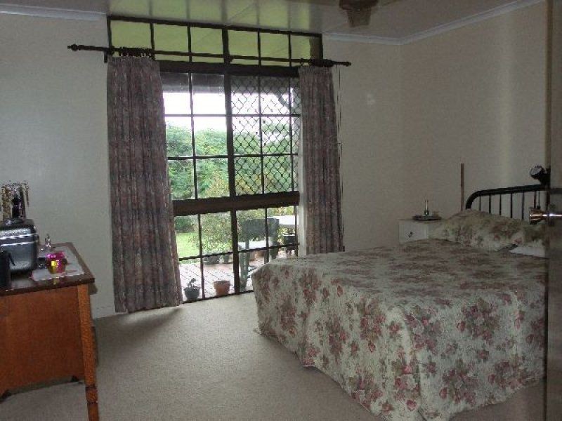 Yungaburra QLD 4884