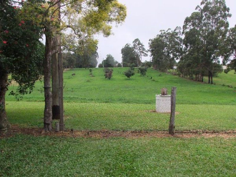 Yungaburra QLD 4884