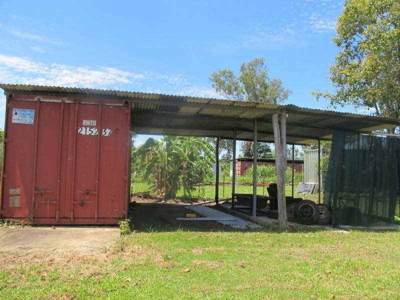 8 Casssowary Street, Abergowrie QLD 4850