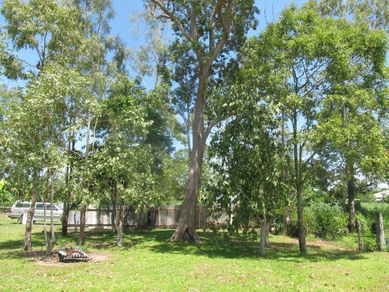 8 Casssowary Street, Abergowrie QLD 4850