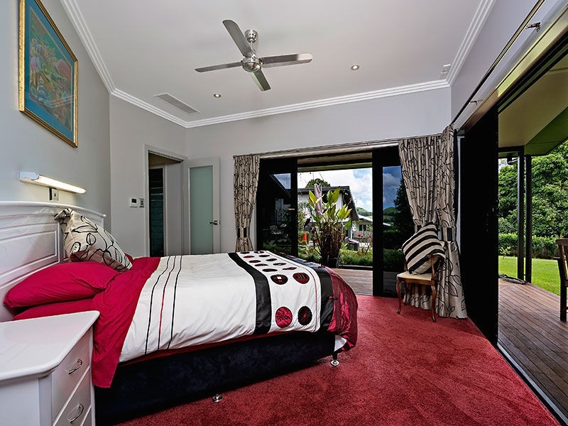 Yungaburra QLD 4884