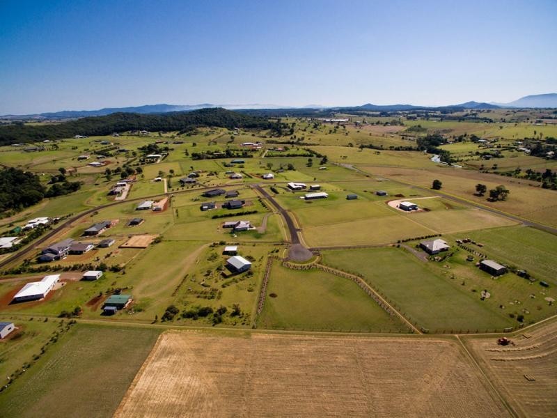 33 Jessica Road, Malanda QLD 4885