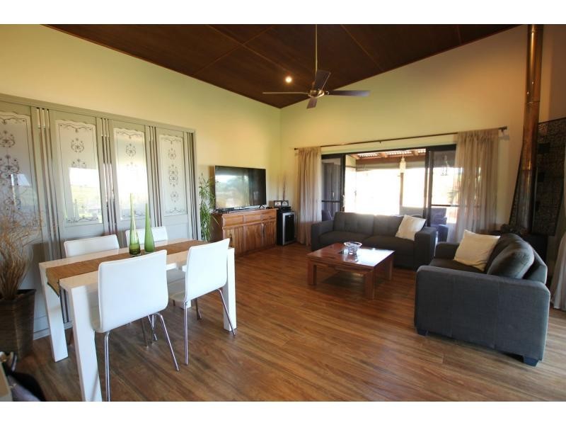 Yungaburra QLD 4884