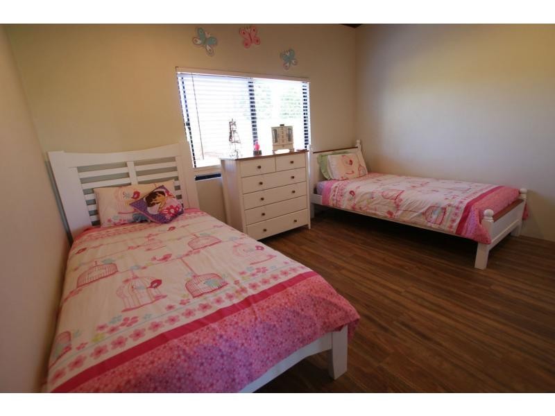 Yungaburra QLD 4884