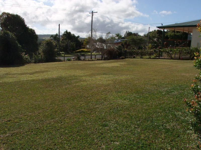 Yungaburra QLD 4884