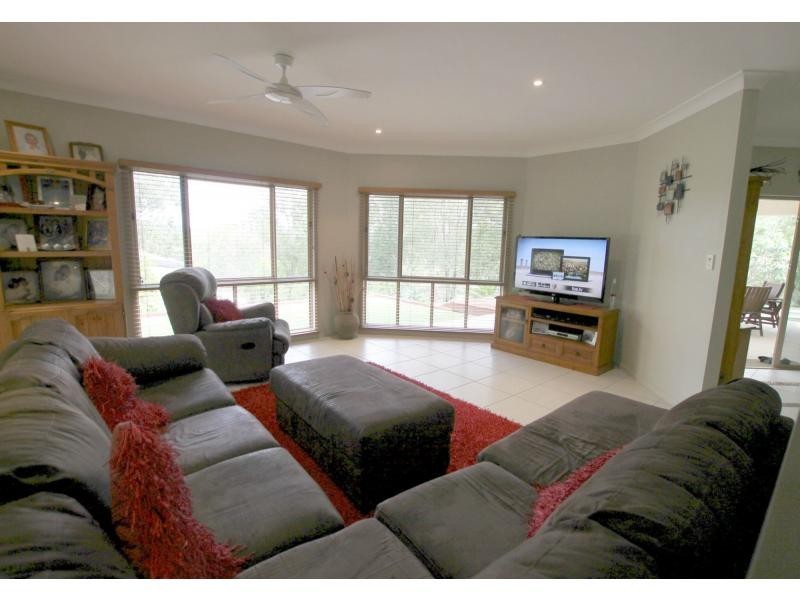 Tinaroo QLD 4872