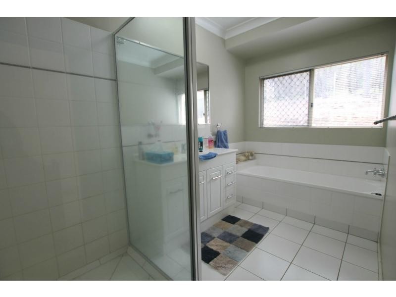 Tinaroo QLD 4872
