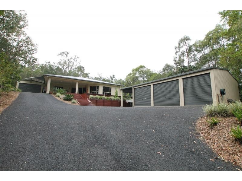 Tinaroo QLD 4872
