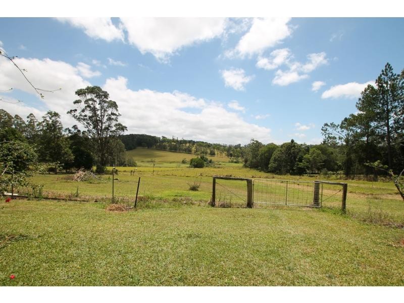 Yungaburra QLD 4884
