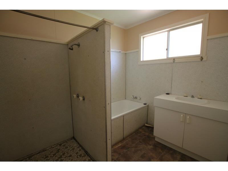 Tinaroo QLD 4872