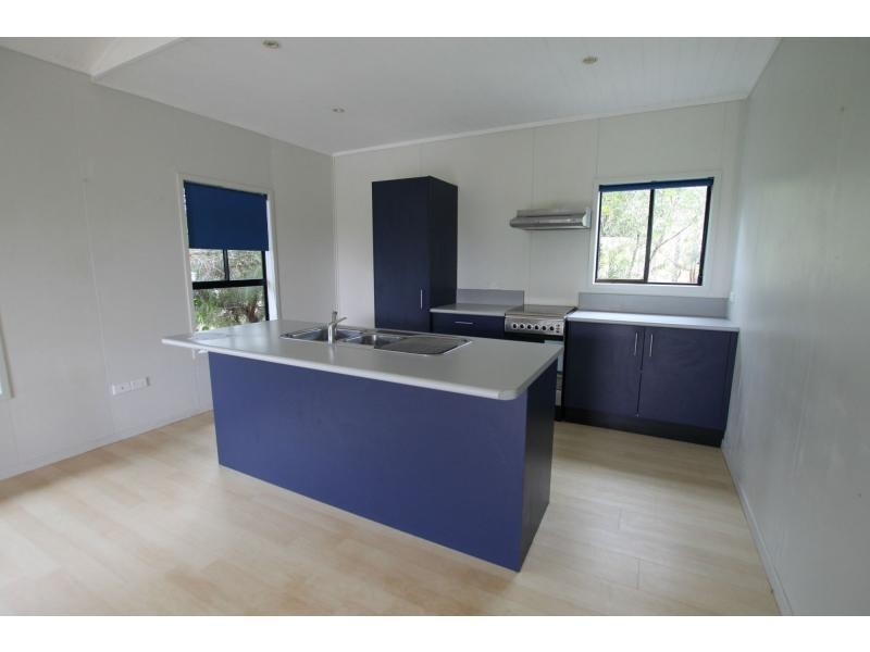 Tinaroo QLD 4872