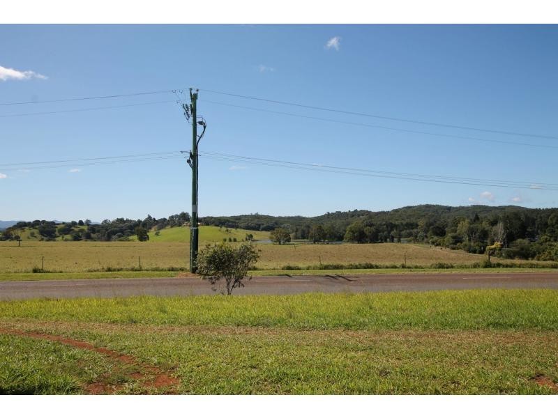 21 Williams Avenue, Yungaburra QLD 4884