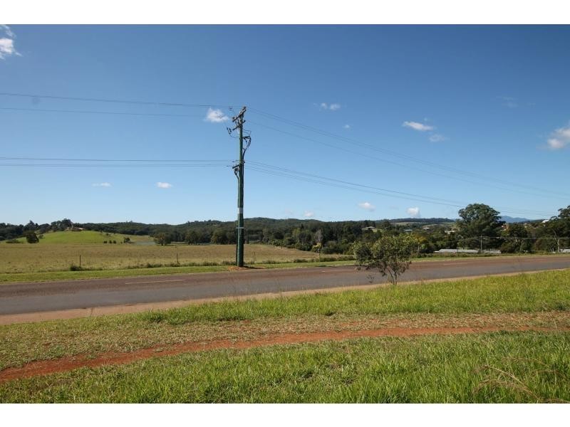 21 Williams Avenue, Yungaburra QLD 4884