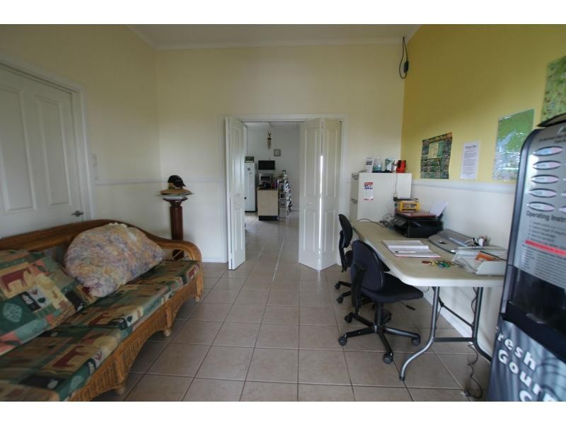 Lake Eacham QLD 4884