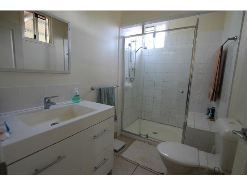 Lake Eacham QLD 4884