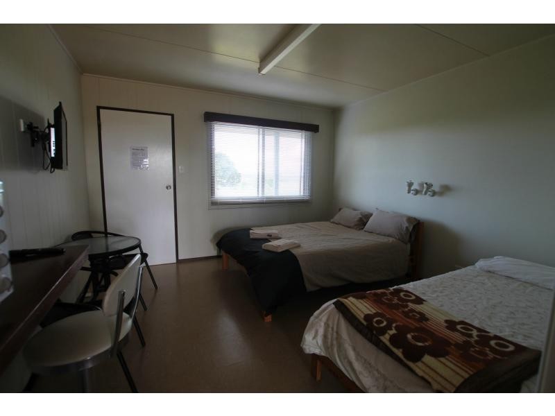 Lake Eacham QLD 4884