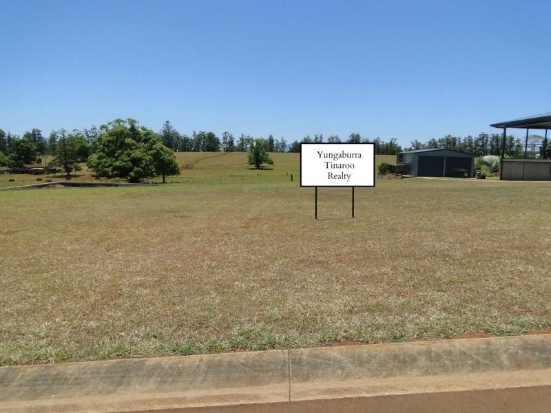 24 Bernard Street, Malanda QLD 4885