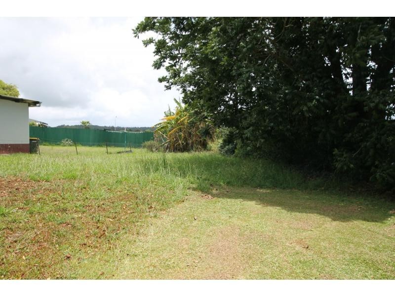 1 Williams Avenue, Yungaburra QLD 4884