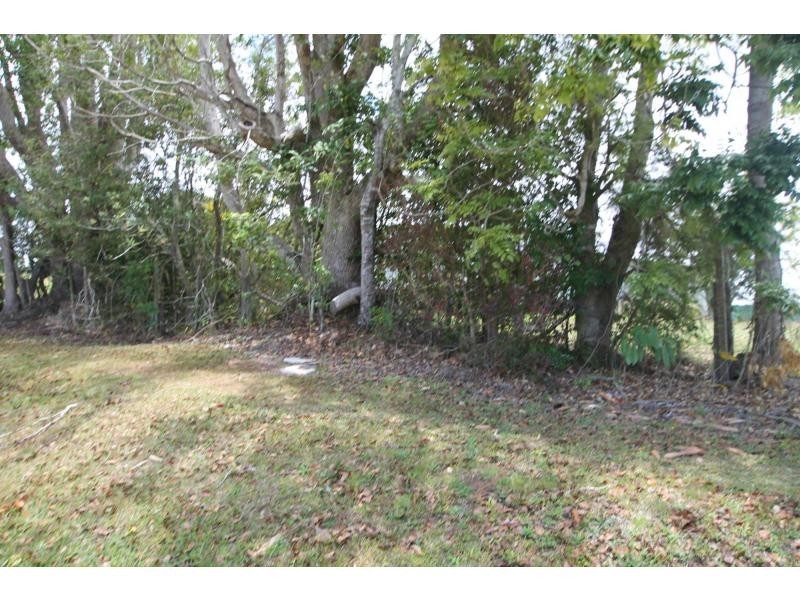 1 Williams Avenue, Yungaburra QLD 4884