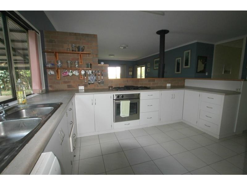 Yungaburra QLD 4884