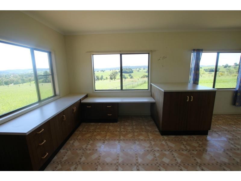 Yungaburra QLD 4884