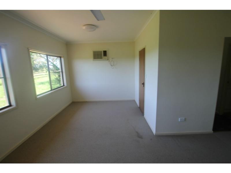 Yungaburra QLD 4884