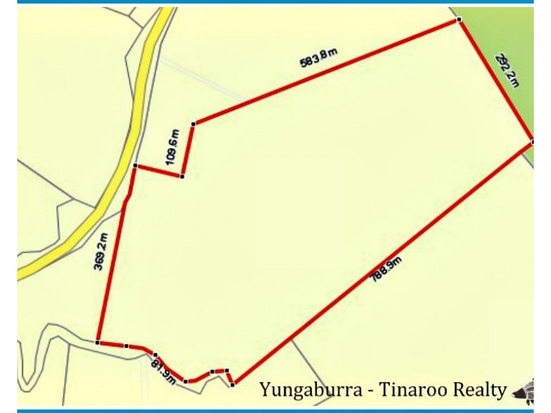 11 Gillies Range Road St, Yungaburra QLD 4884