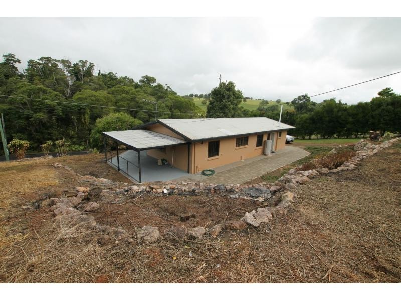 Yungaburra QLD 4884