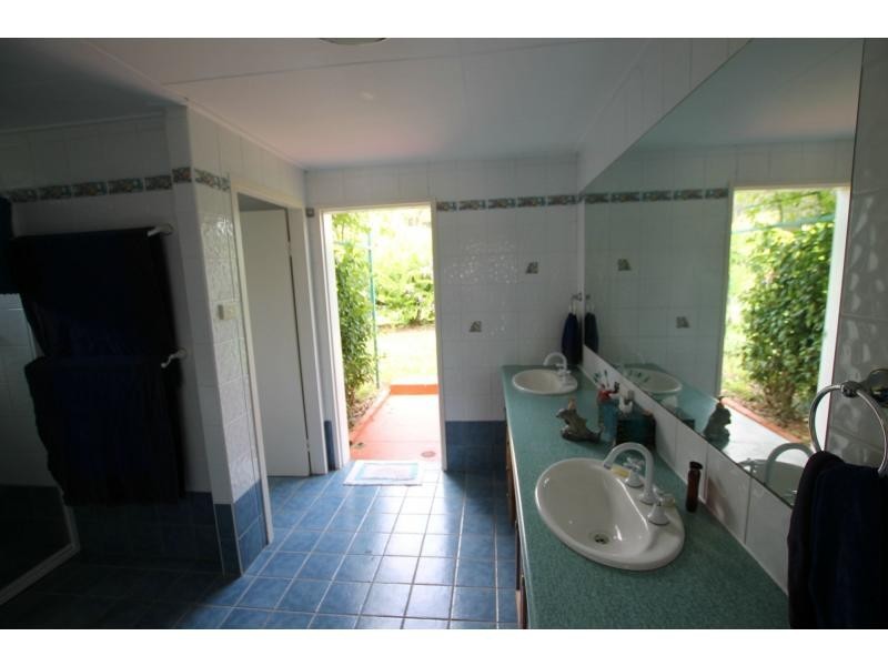 Yungaburra QLD 4884