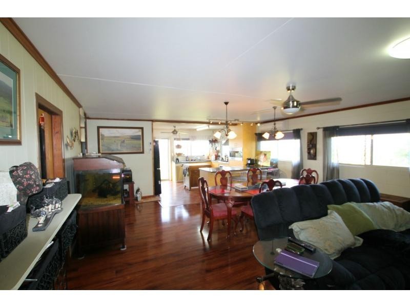 Lake Eacham QLD 4884