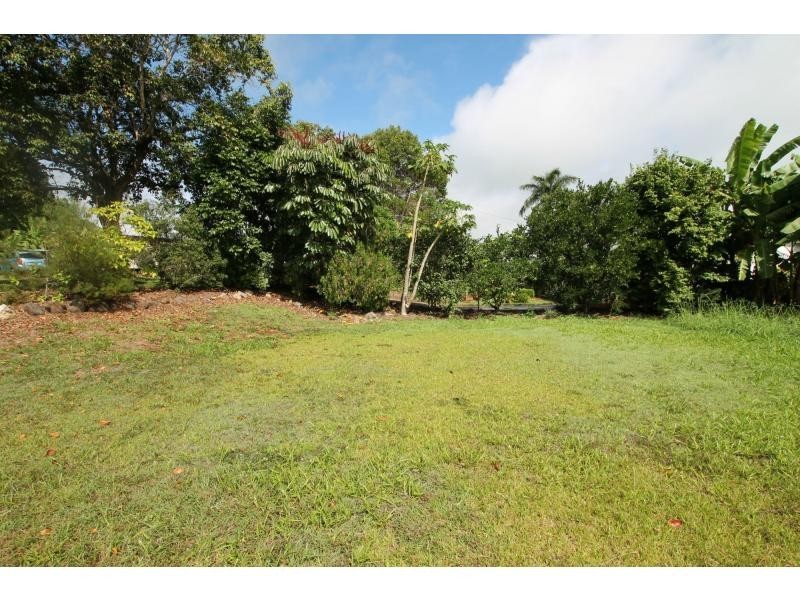 5 Elm Street, Yungaburra QLD 4884