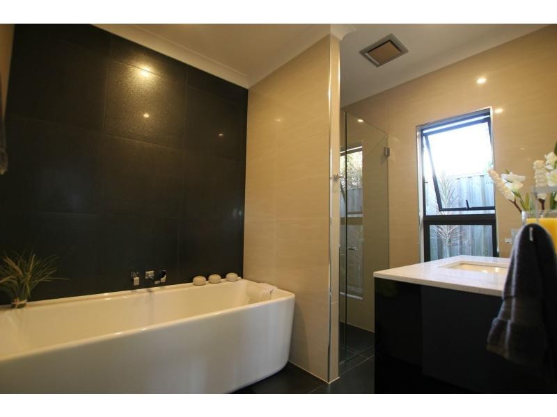 Yungaburra QLD 4884