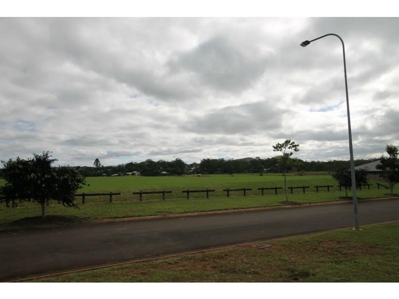 6 Wensley Avenue, Yungaburra QLD 4884