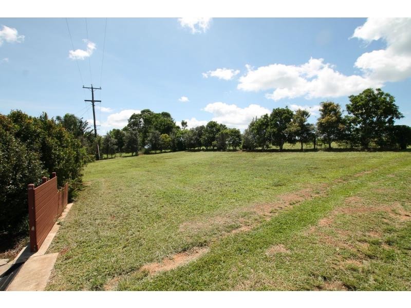 Yungaburra QLD 4884