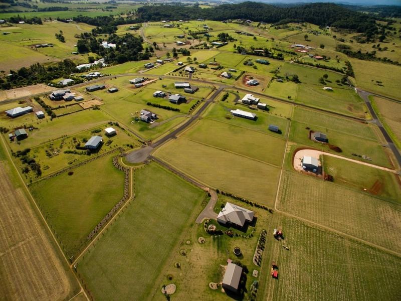 59 Jessica Road, Peeramon QLD 4885