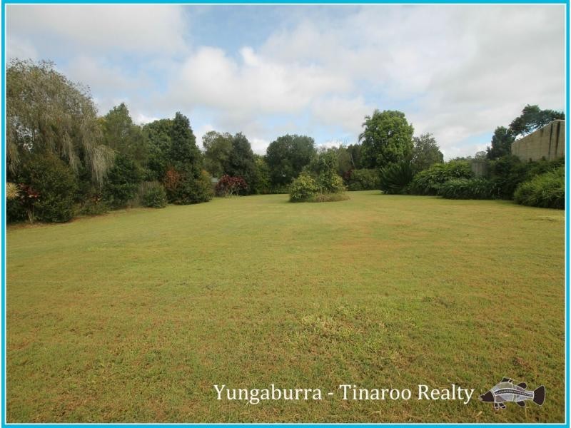 30 Gillies Highway, Yungaburra QLD 4884