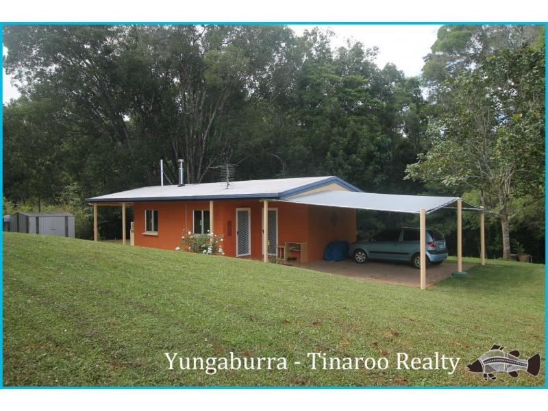 Lake Eacham QLD 4884