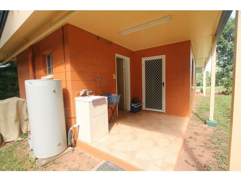 Lake Eacham QLD 4884