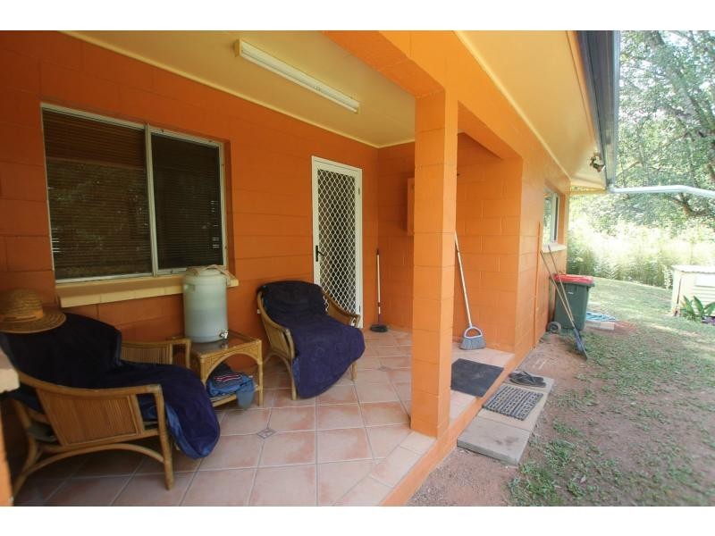 Lake Eacham QLD 4884