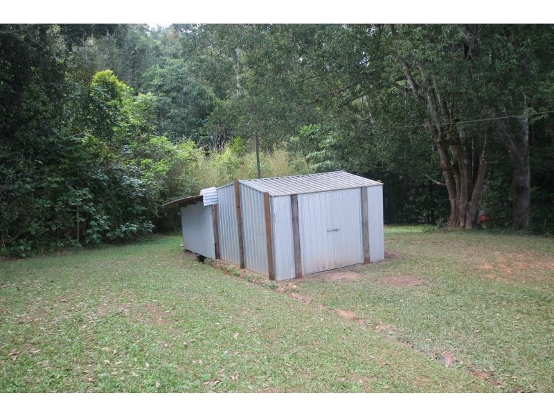 Lake Eacham QLD 4884