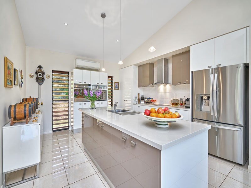 Yungaburra QLD 4884