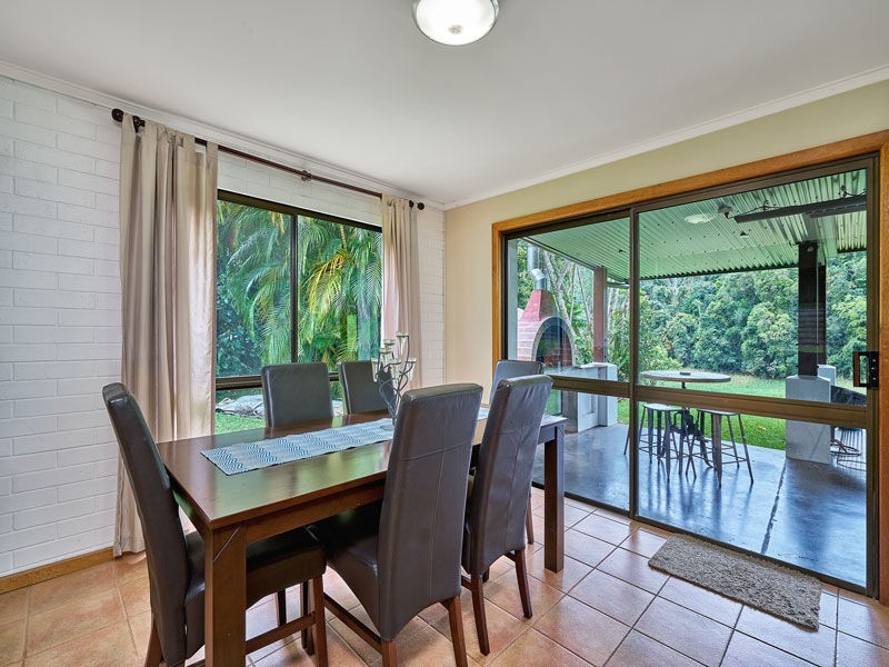Yungaburra QLD 4884