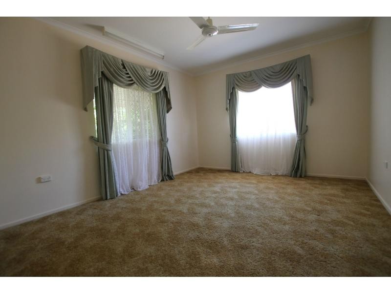 Yungaburra QLD 4884