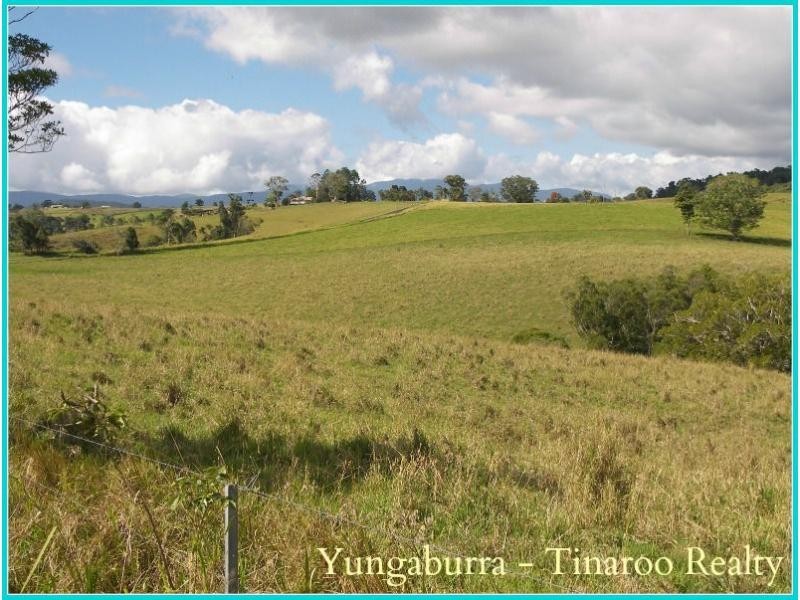 4 Lloyd Road, Yungaburra QLD 4884