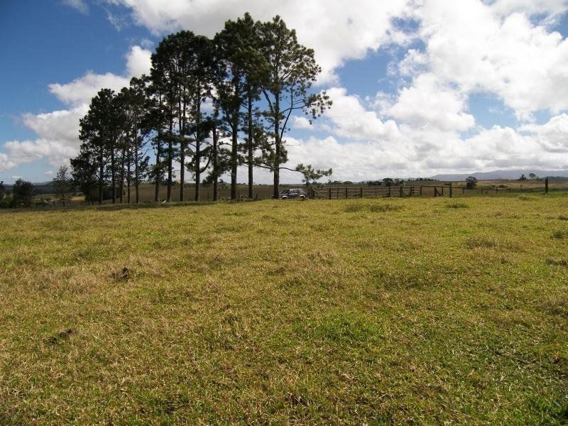 80 Jallard Road, Yungaburra QLD 4884