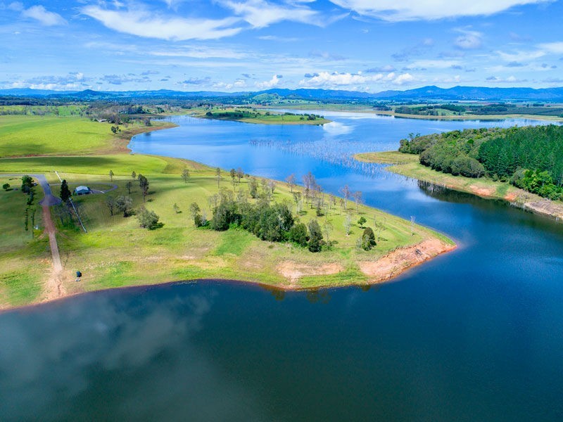 4 Bruce Road, Yungaburra QLD 4884