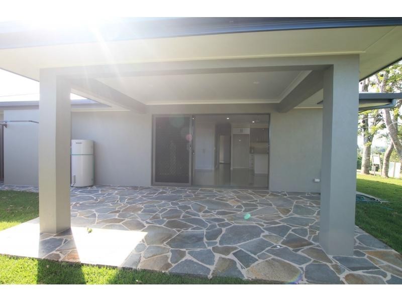 Yungaburra QLD 4884