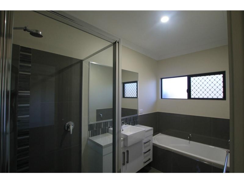 Yungaburra QLD 4884