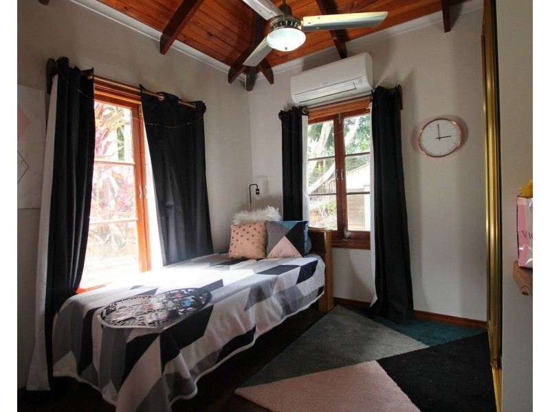 Yungaburra QLD 4884