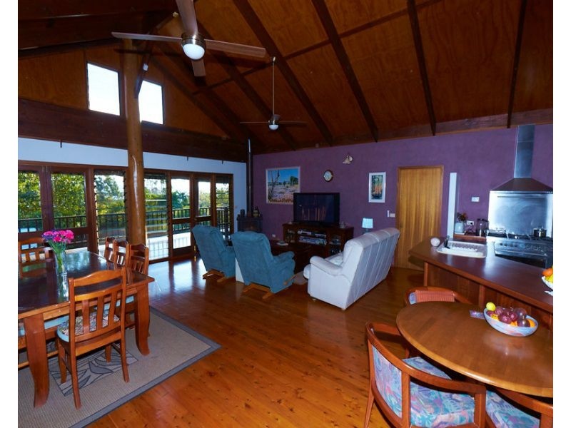 Yungaburra QLD 4884